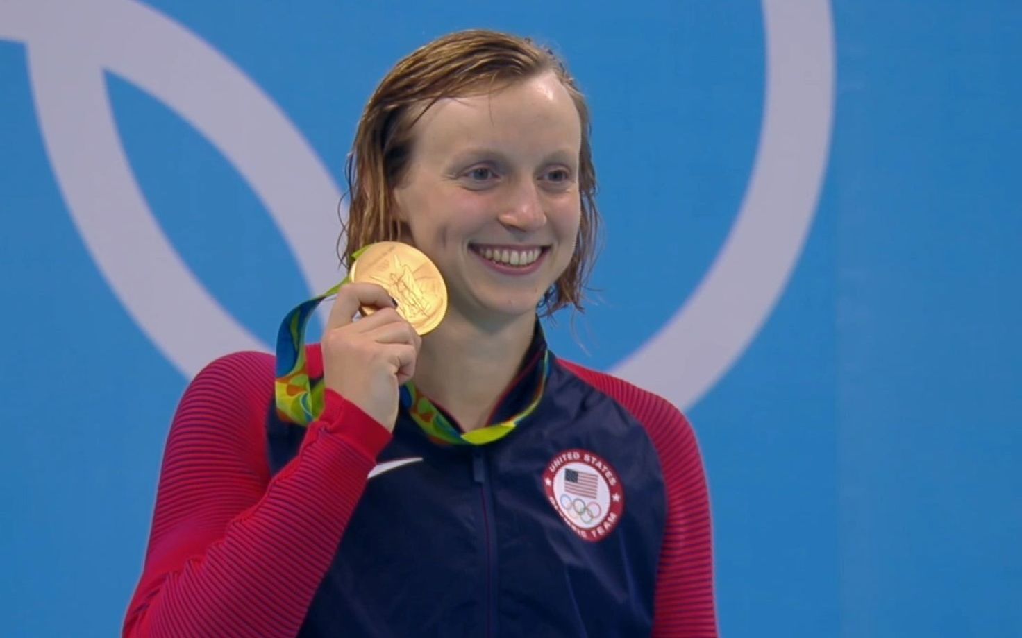 世界冠军泳手：凯特·莱德基（Katie Ledecky）以出色表现夺得四枚金牌
