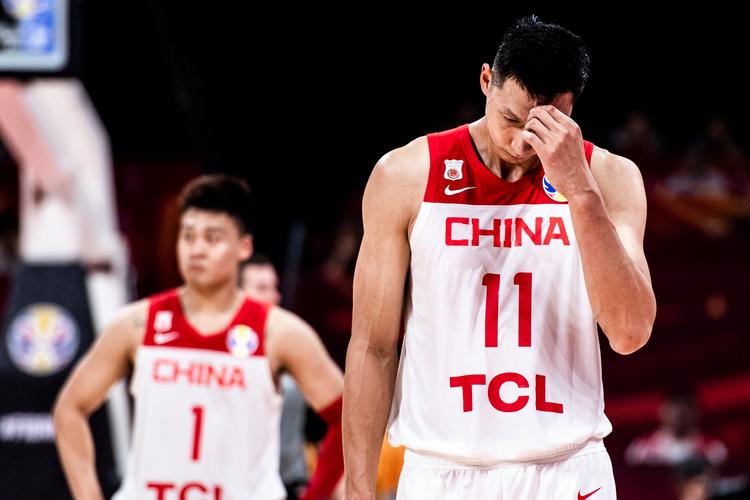 篮球世界杯：中国男篮惨遭淘汰，吐槽声不断